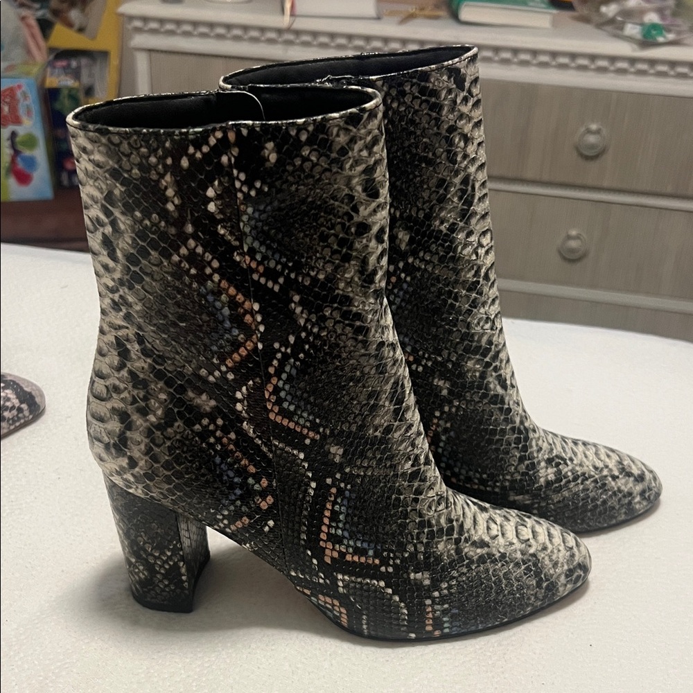Snakeskin Patterned Ankle Boots